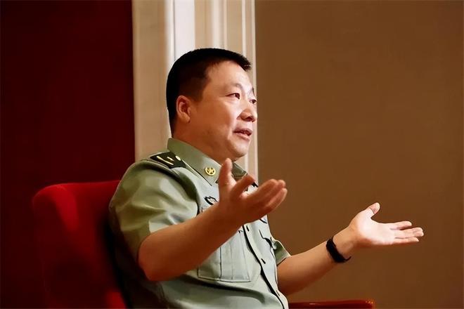 神舟七号的凶险时刻：三名航天员做好牺牲准备翟志刚冒险出舱(图4)
