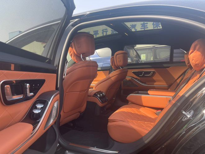 23款奔驰S580现车150起步好开不贵(图4)