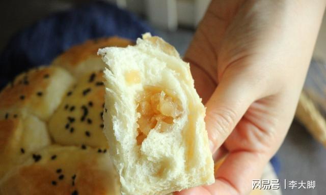 蒸面包这样做一次就成功不用烤箱和面包机松软香甜不上火(图20)