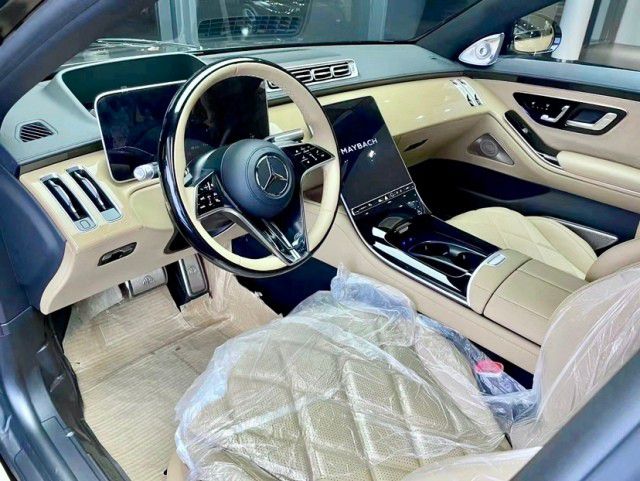 高端定制版奔驰迈巴赫S680双色现车(图5)